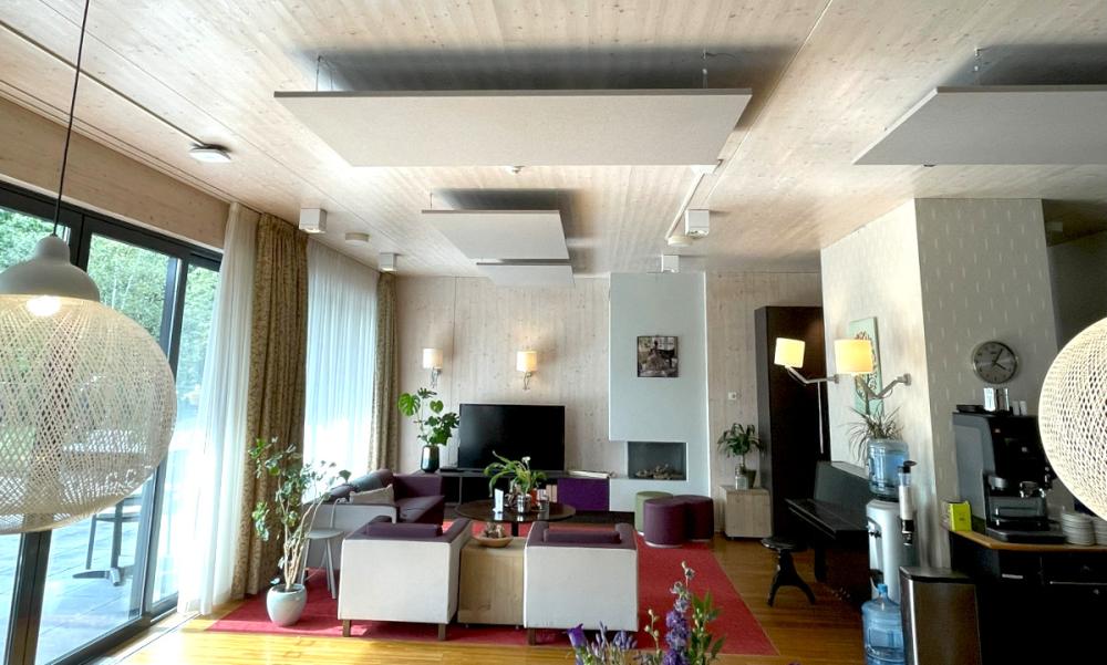 Akoestische plafondpanelen met doek